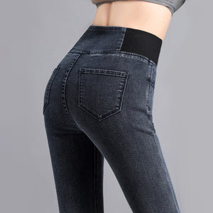 Stretch Waist Basic Jeans