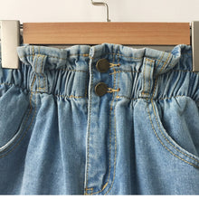 Load image into Gallery viewer, Loose Roll Up Hem Elastic Waist Jean Shorts