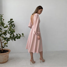 Load image into Gallery viewer, Backless Lantern Sleeve Midi Dress