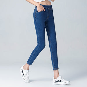 Elastic High Waist Mom Jeans